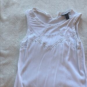 Elegant White Sleeveless Top